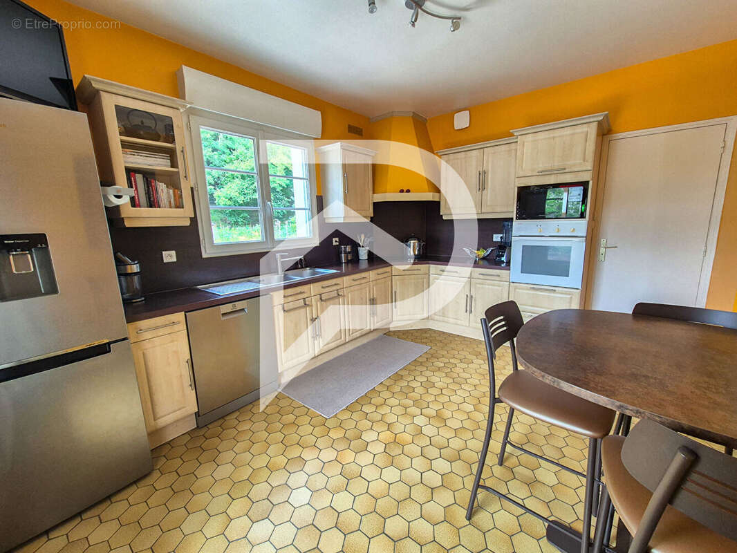 Maison à BOISSETTES