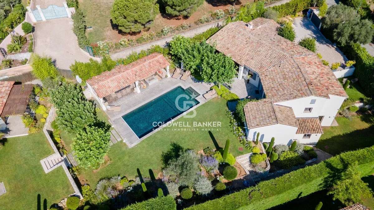 Maison à MOUGINS