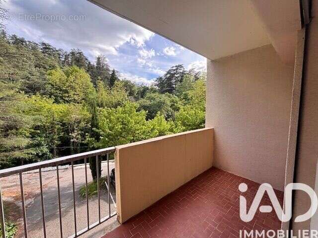 Appartement 32 m² à Vals-Les-Bains  - photo 2