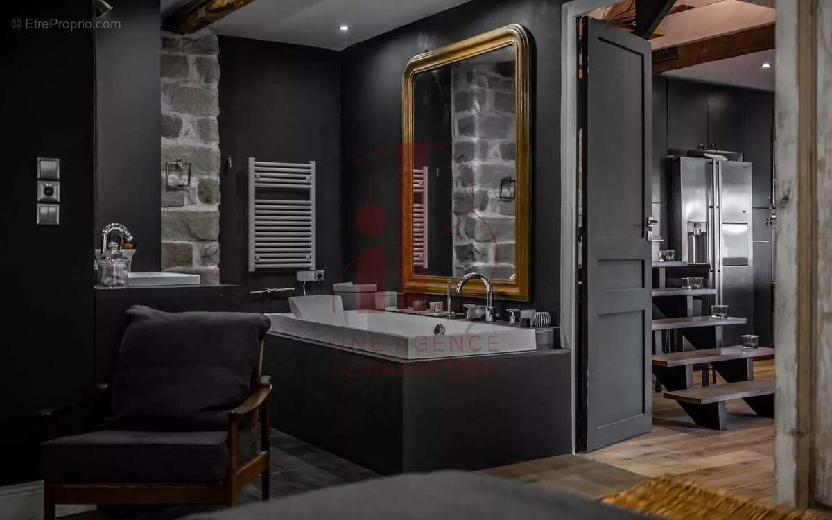 Maison à FONTAINEBLEAU