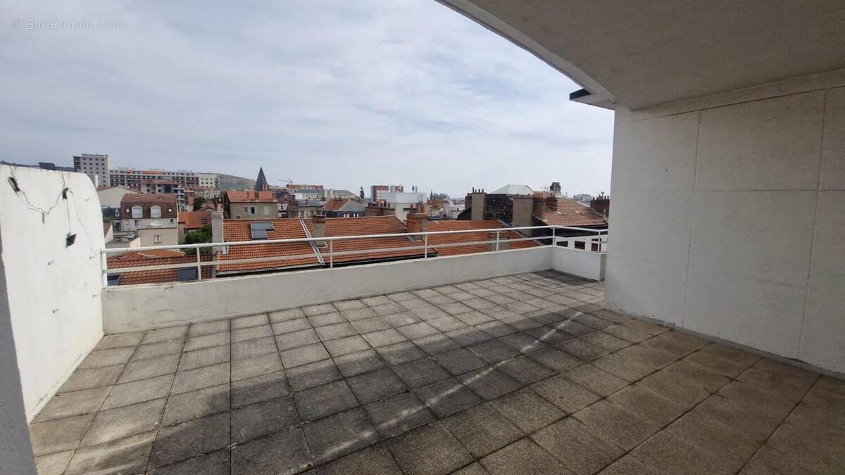 Photo 1 - Appartement à CLERMONT-FERRAND