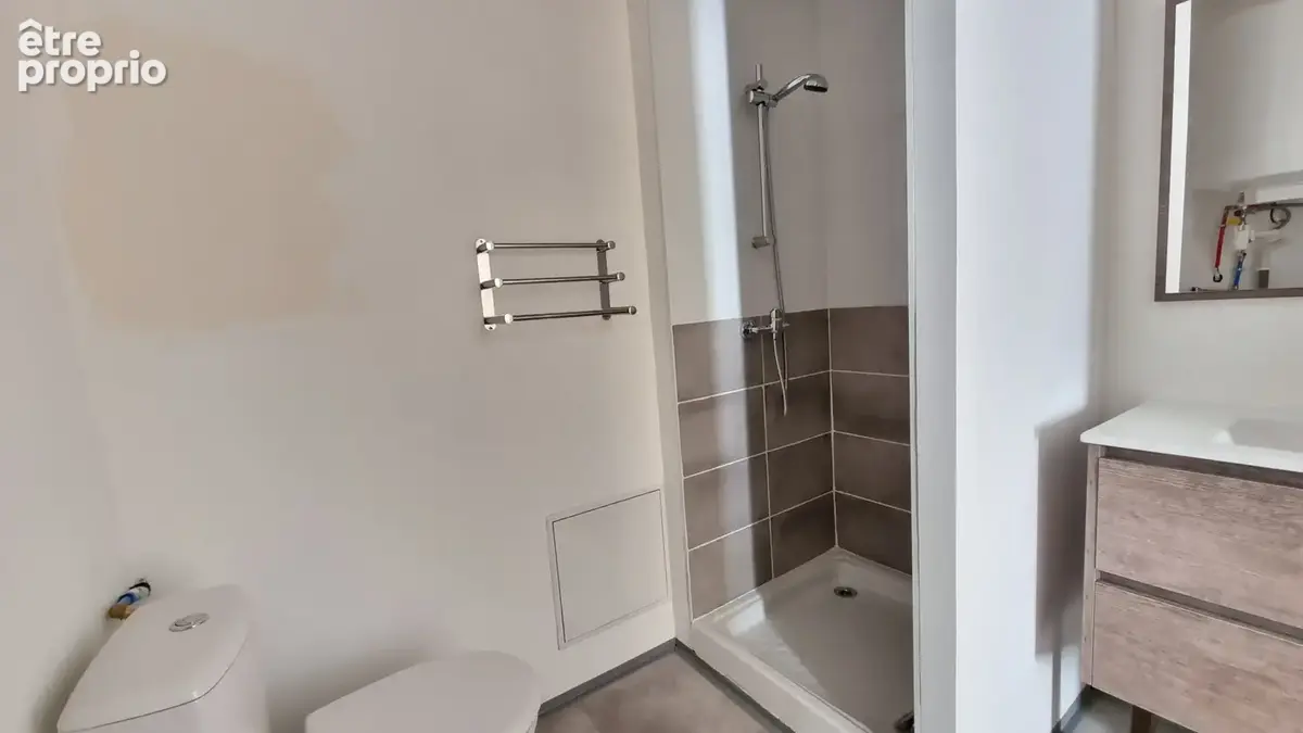 Vente immeuble sommieres - 3 logements et une cave - photo 7