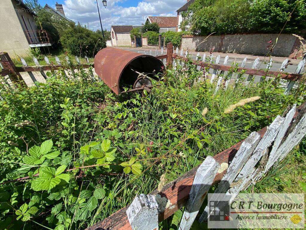 Maison à CHAMPIGNELLES