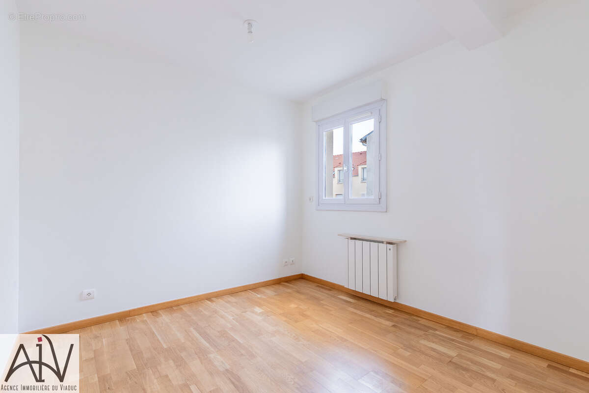 Appartement à CHILLY-MAZARIN