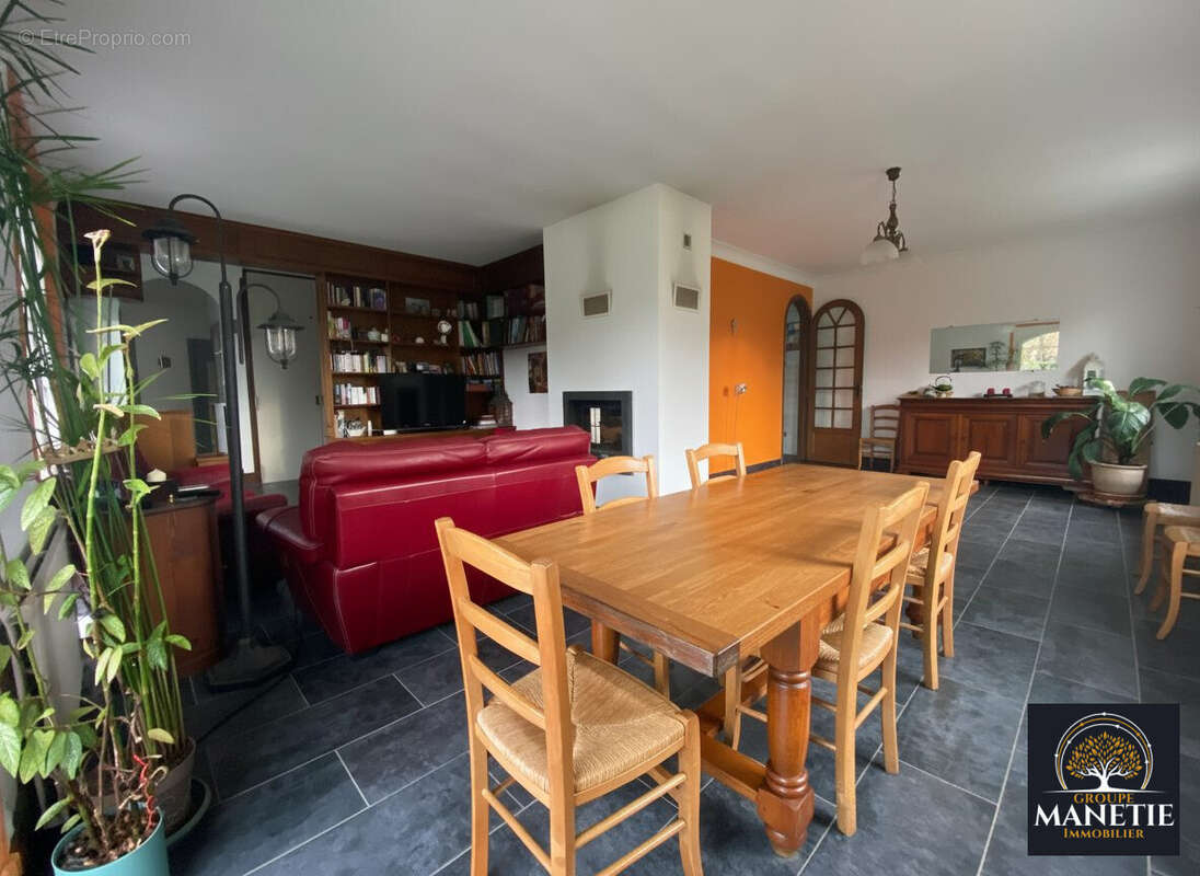Maison à SAULTY