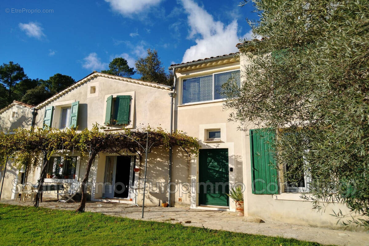 Maison à SUMENE