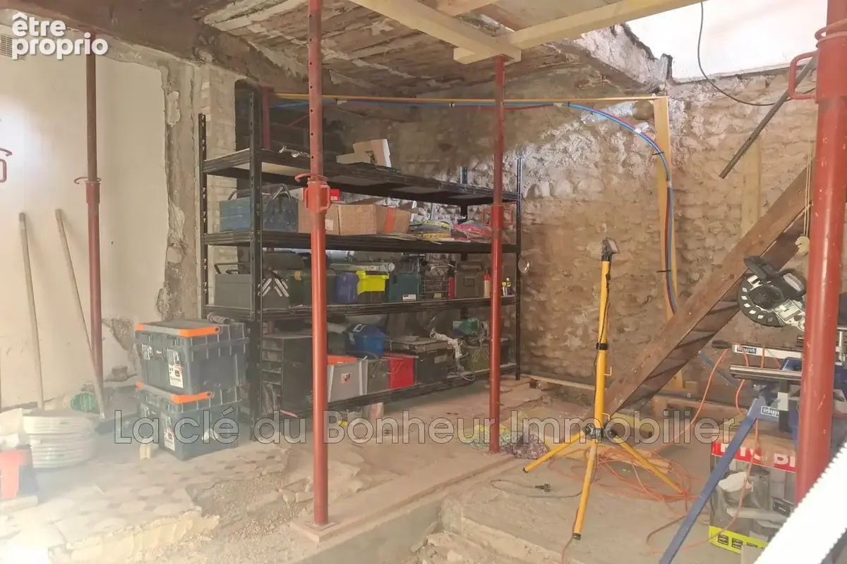 Maison 110 m² à Roumoules  - photo 4