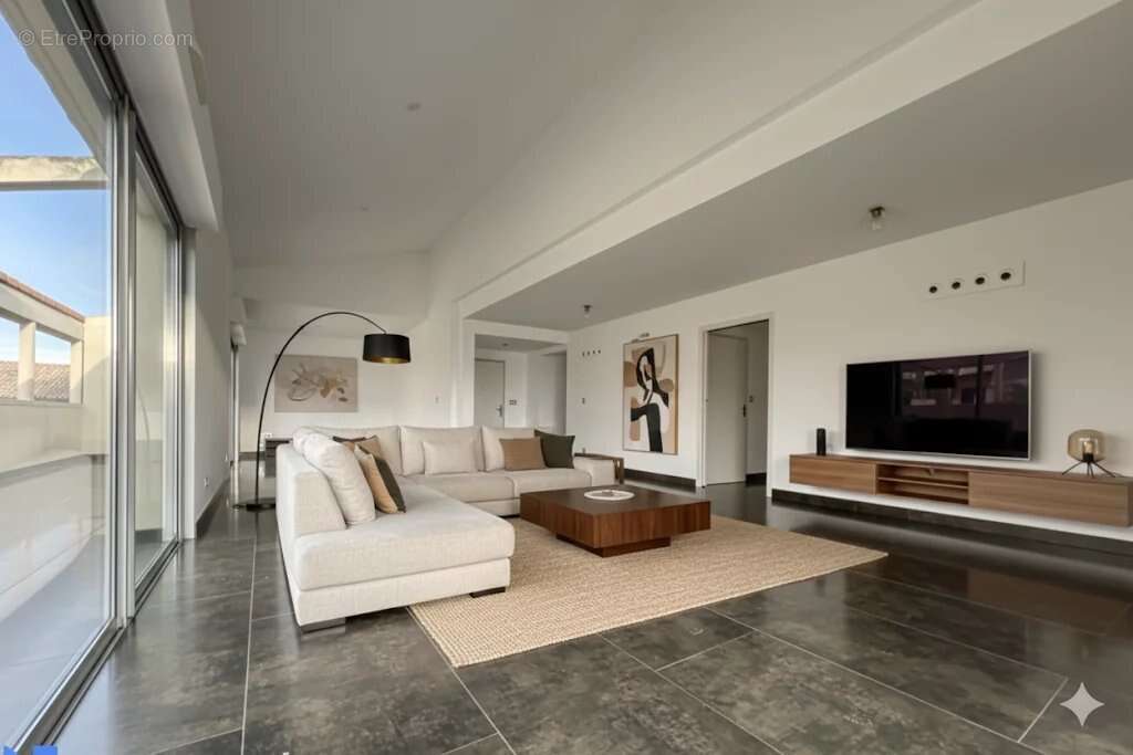 Appartement à NIMES