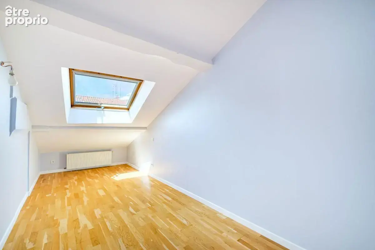 Vente appartement T4 - Lyon 6ème - photo 7