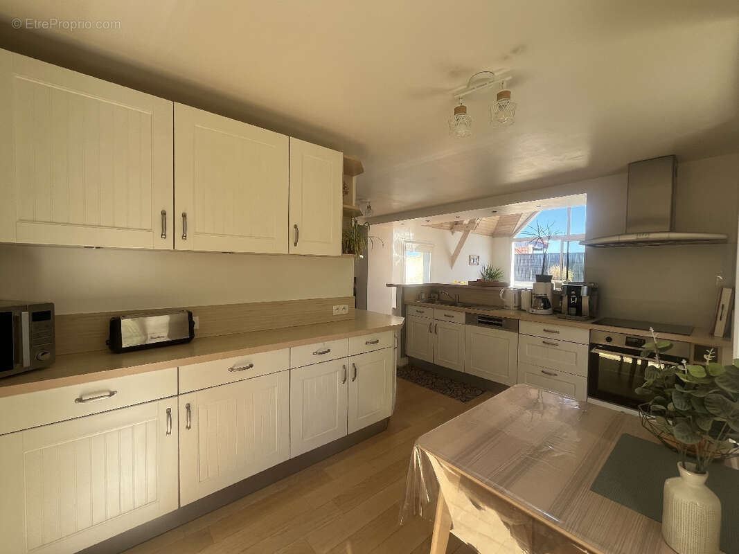 Maison à GRANDCAMP-MAISY