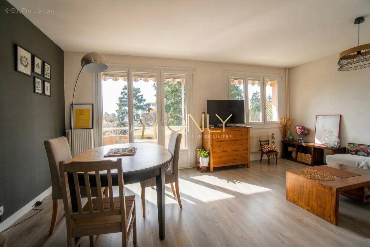Appartement à VILLEFRANCHE-SUR-SAONE