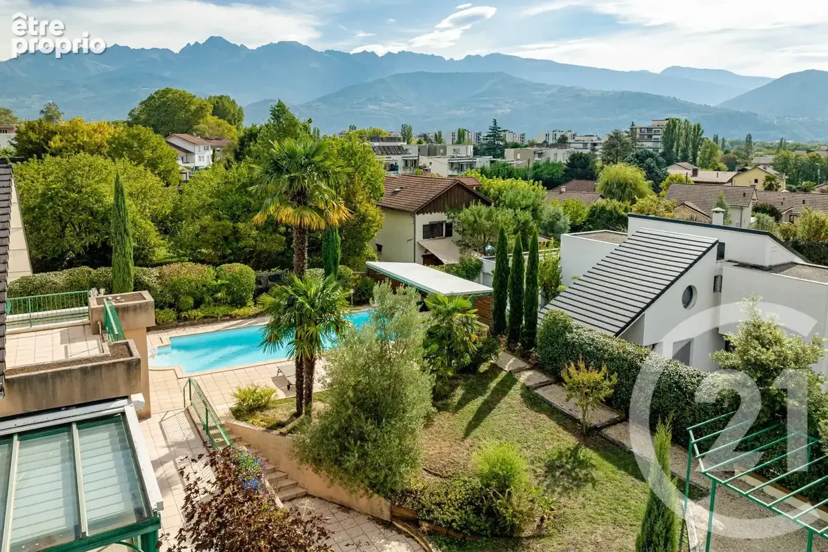Maison 8 pièces 296 m² à vendre à Meylan (38240) - photo 3