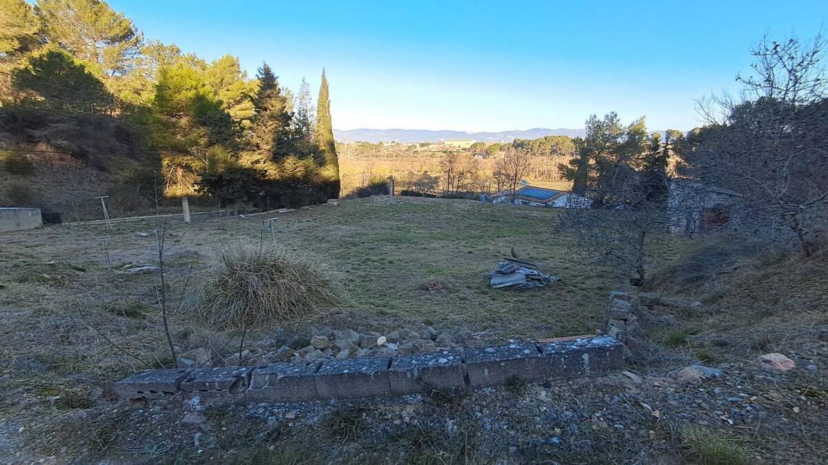 Terrain à RIEUX-MINERVOIS
