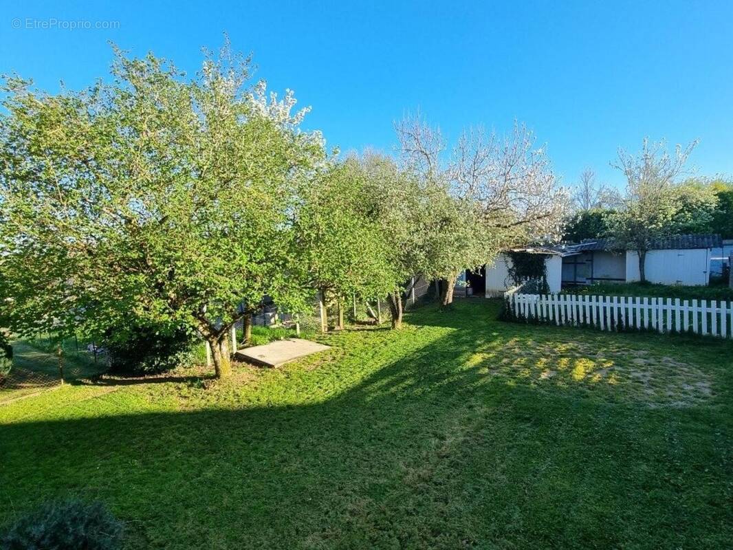Photo 1 - Maison à LA SALVETAT-PEYRALES