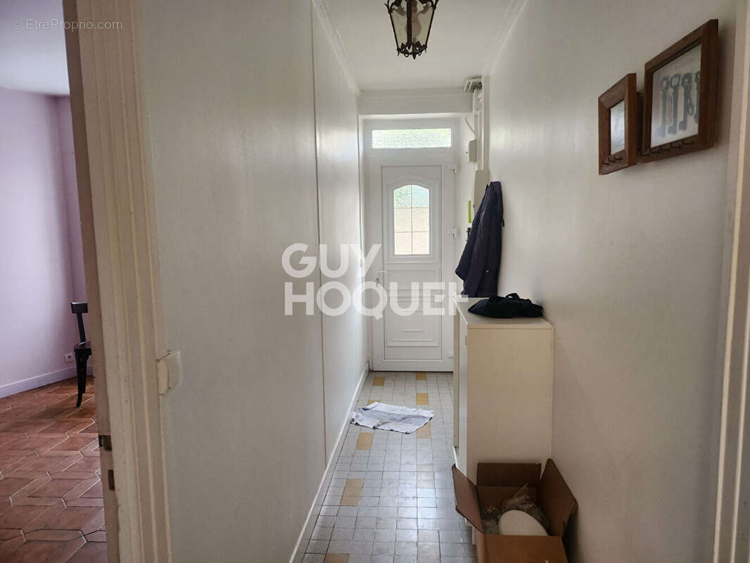 Maison à VILLIERS-SAINT-GEORGES