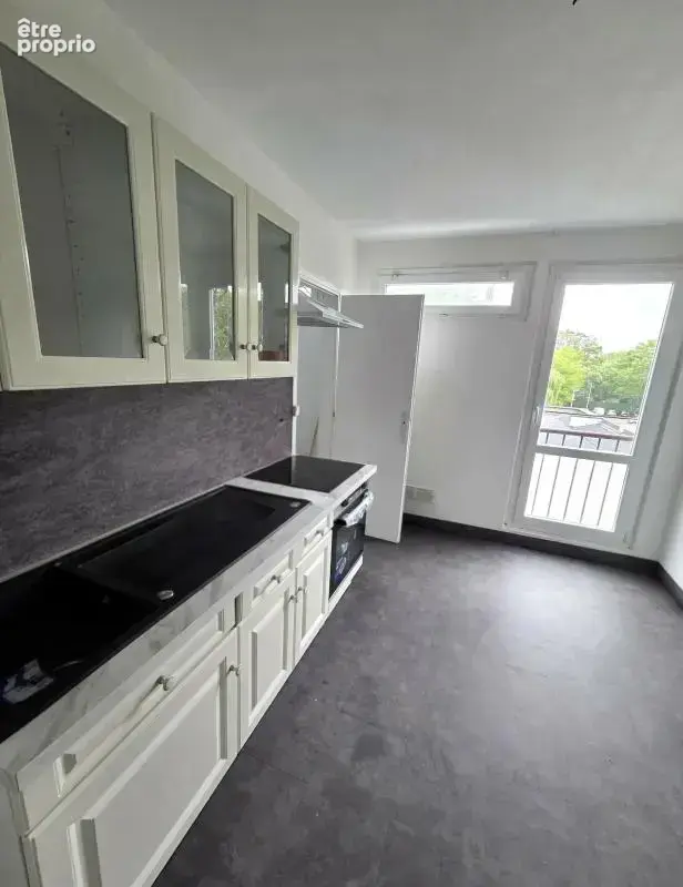 Appartement 3 pièces 69 m² à vendre à Lille (59000) - photo 3