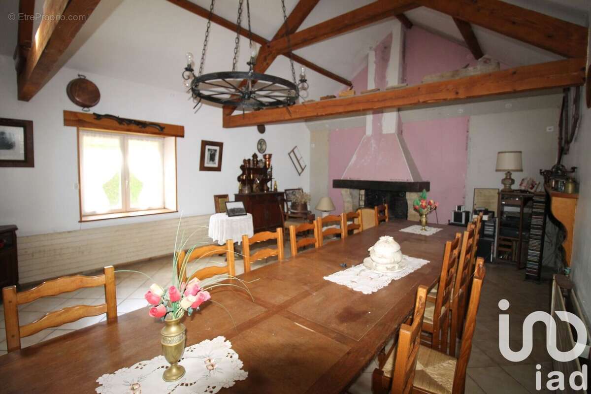 Maison 155 m² à Curan  - photo 3