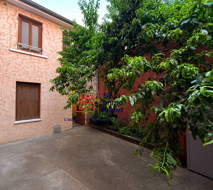 Photo 1 - Maison à VILLEURBANNE