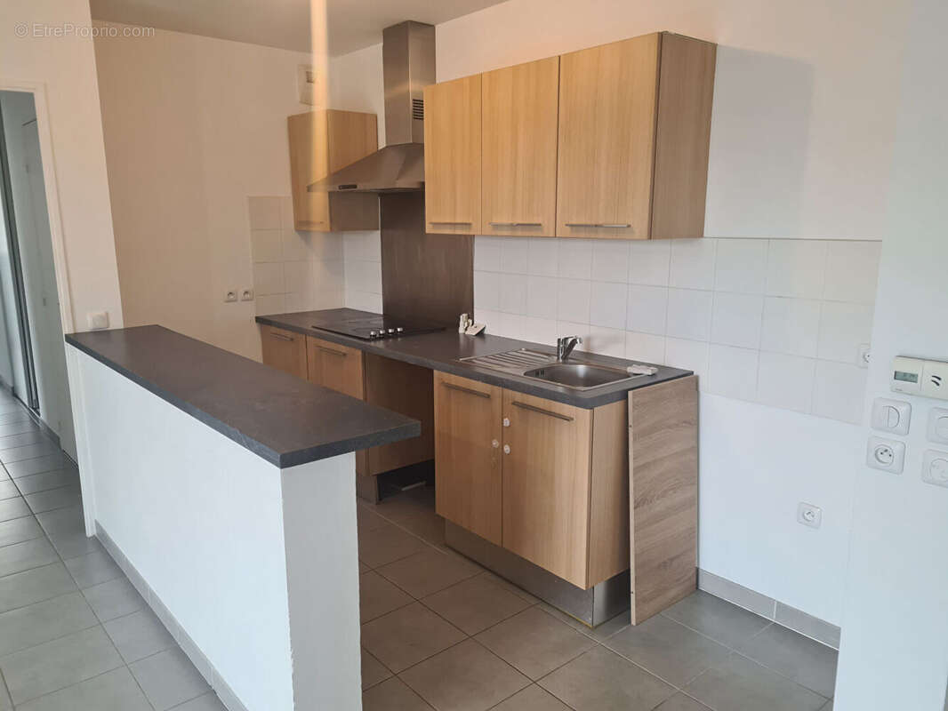Appartement à SEPTEMES-LES-VALLONS
