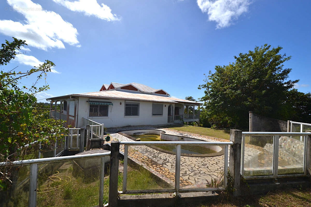Maison à LE GOSIER