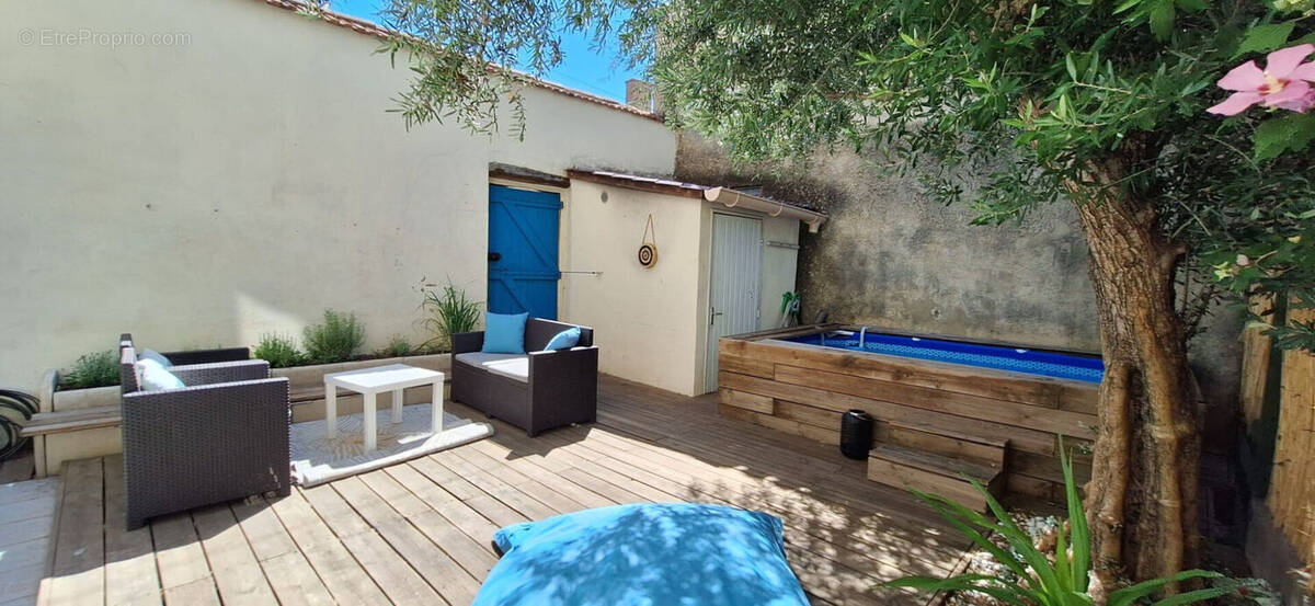 Maison à SORGUES