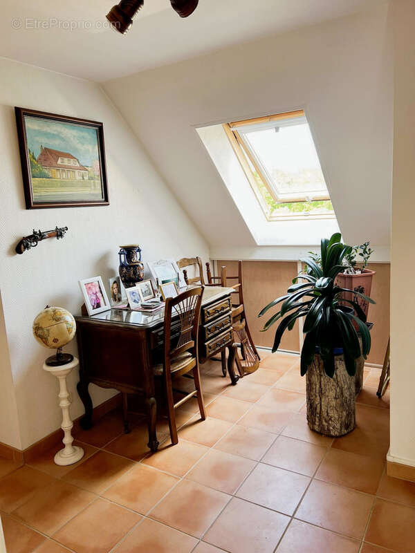 Maison à PONTHEVRARD