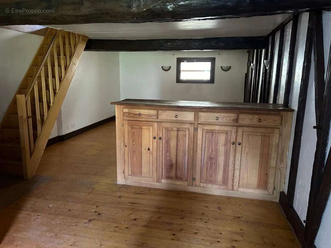 Appartement à FARGUES-SAINT-HILAIRE