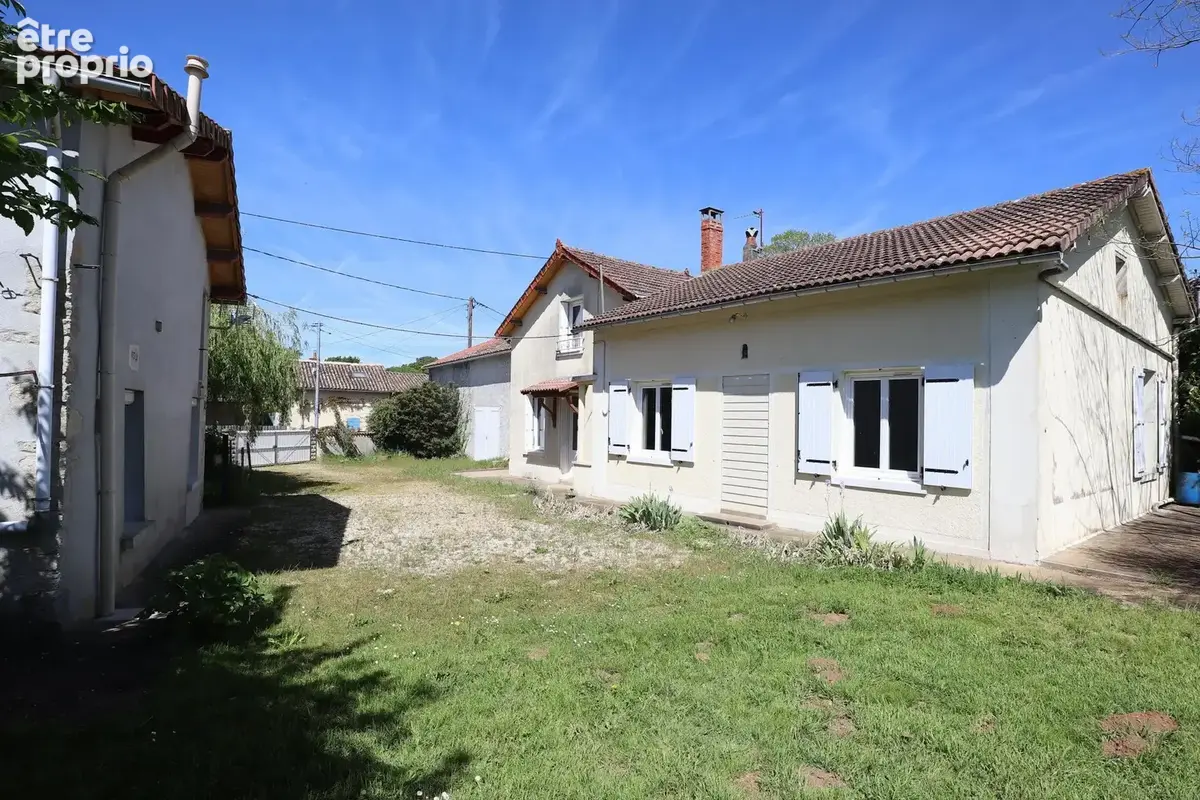 Photo 1 - Maison à SAUZE-VAUSSAIS