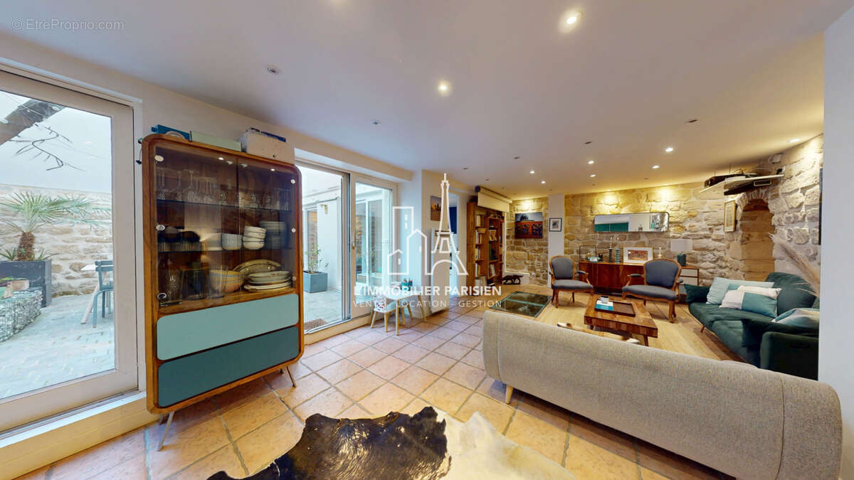 Appartement à PARIS-17E