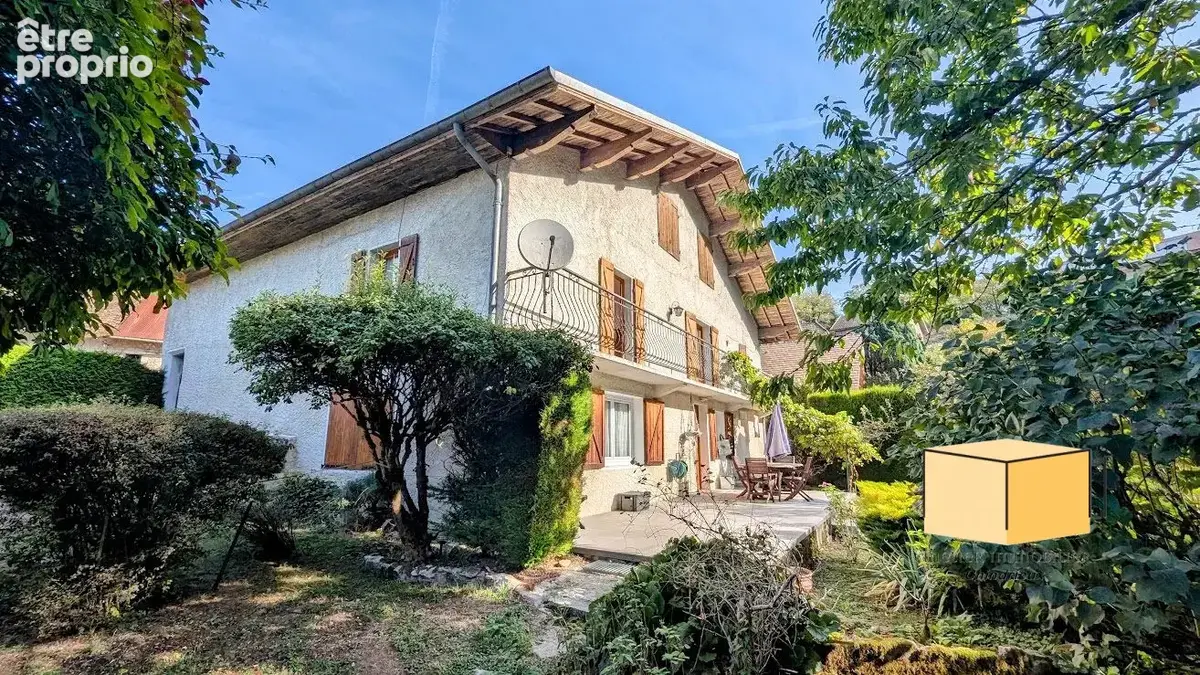Maison à LUCEY