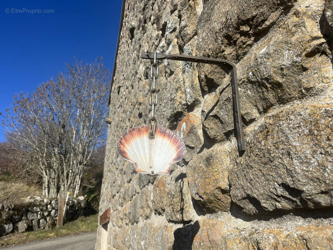 Maison à MONTARCHER