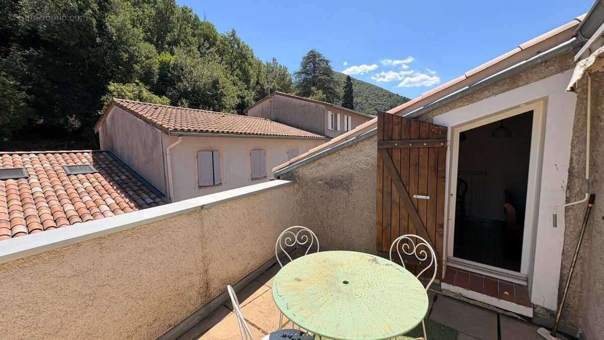 Appartement 2 pièces / 38.75 m² / 68 000 EUR / DIGNE-LES-BAINS - photo 6