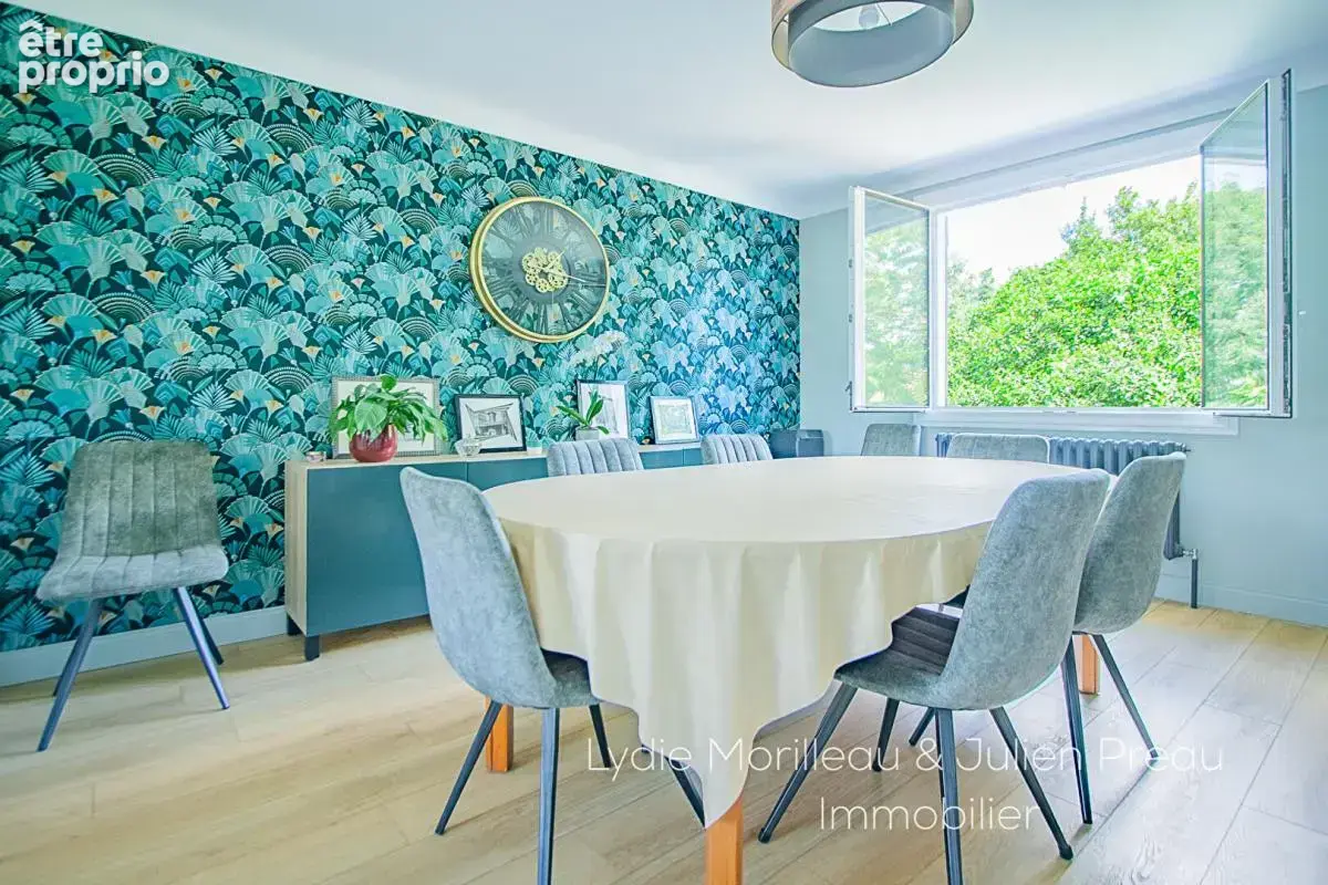 Maison familiale 6 pièces (167m²) et jardin arboré - photo 4