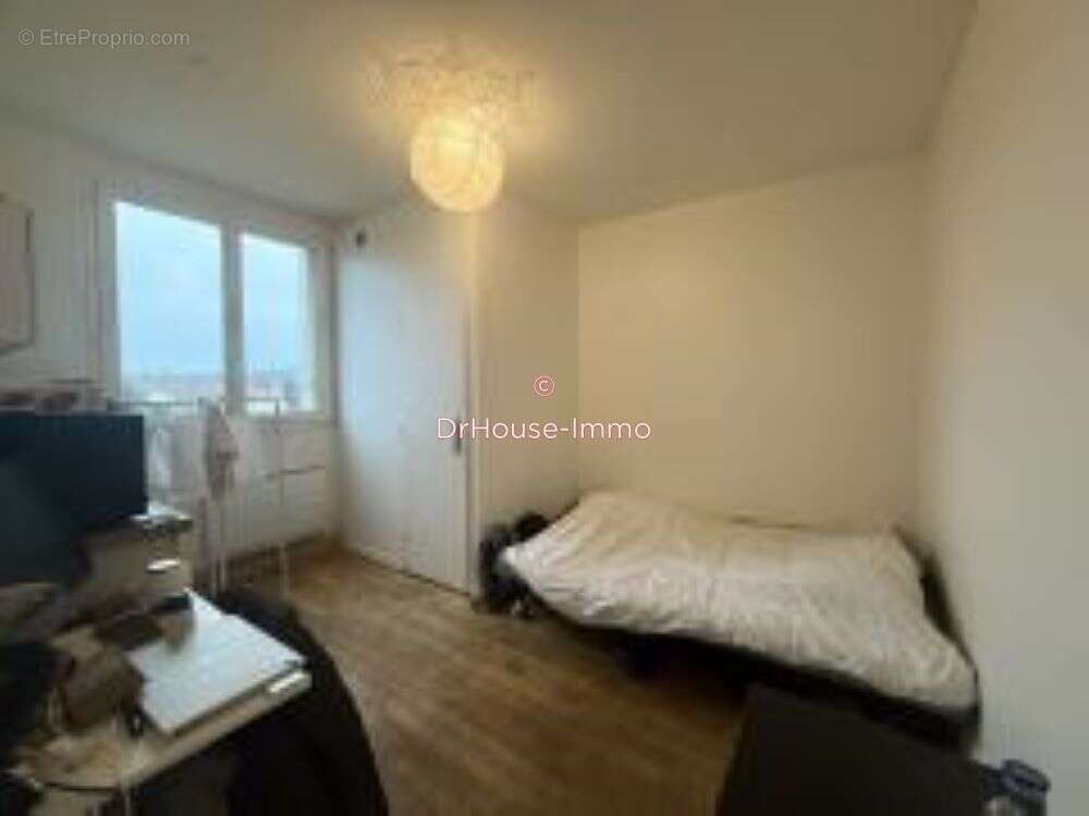 Appartement à ROSNY-SOUS-BOIS