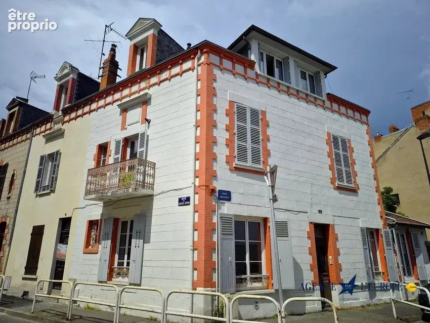 Appartement 34 m² à Vichy  - photo 4