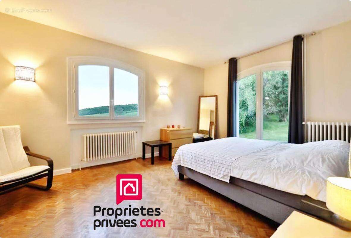 Maison La Fouillouse 11 pièces 285 m2 - photo 8