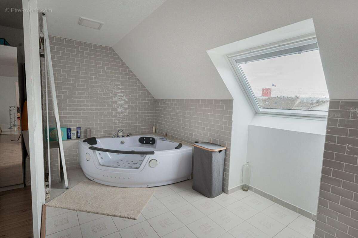 Maison à MAISONS-ALFORT