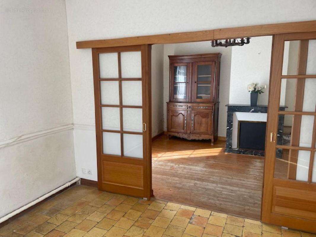 Maison 4 pièces 133 m² à vendre à Coudray-Au-Perche (28330) - photo 3
