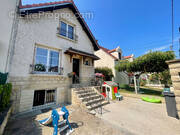 Maison à SARTROUVILLE
