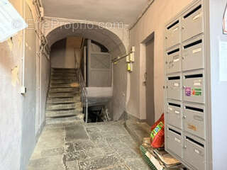 Clermont Ferrand ballainvilliers, T2 bis de 56.23,m2 , loué en airbnb, rapport de 10% actuel, vendu vide de lo - photo 12