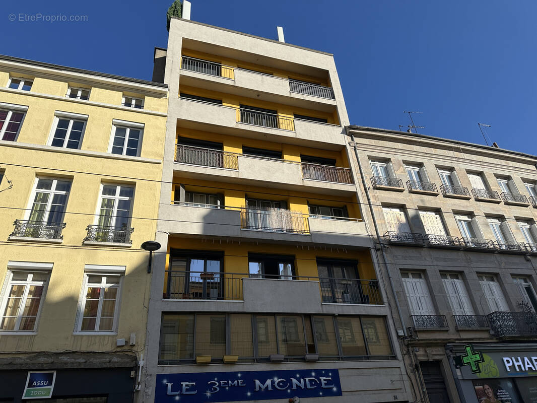 Appartement à SAINT-ETIENNE