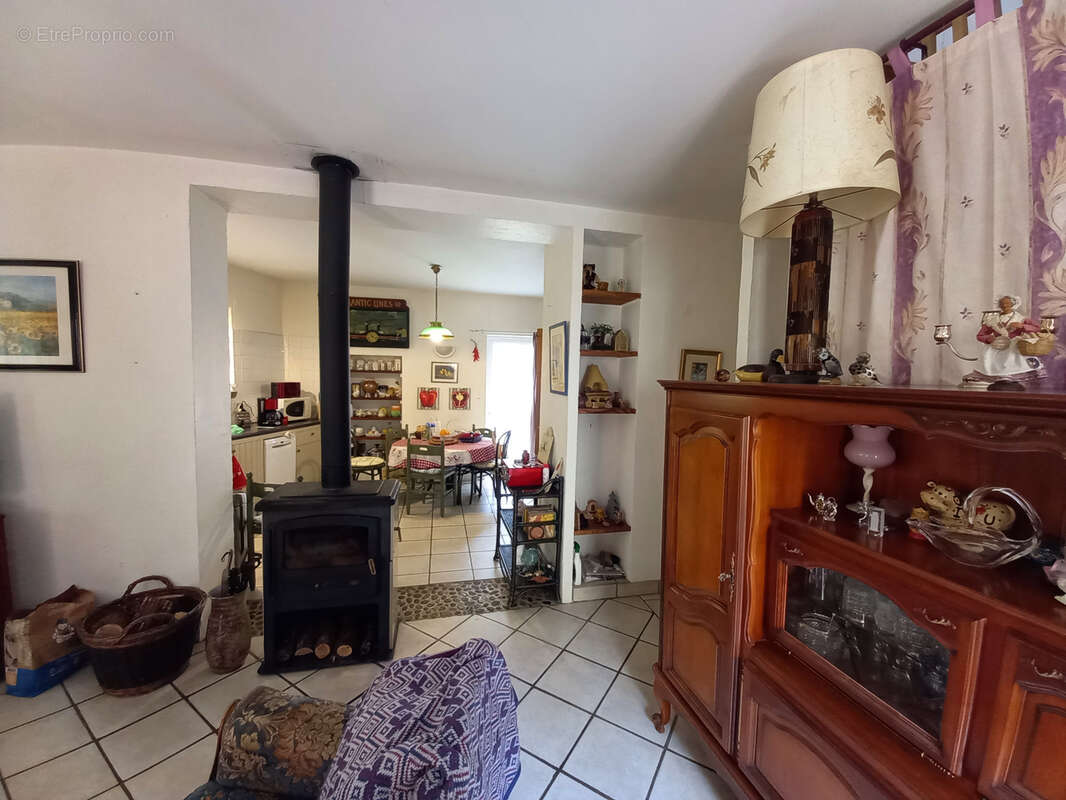 Maison à SIORAC-EN-PERIGORD