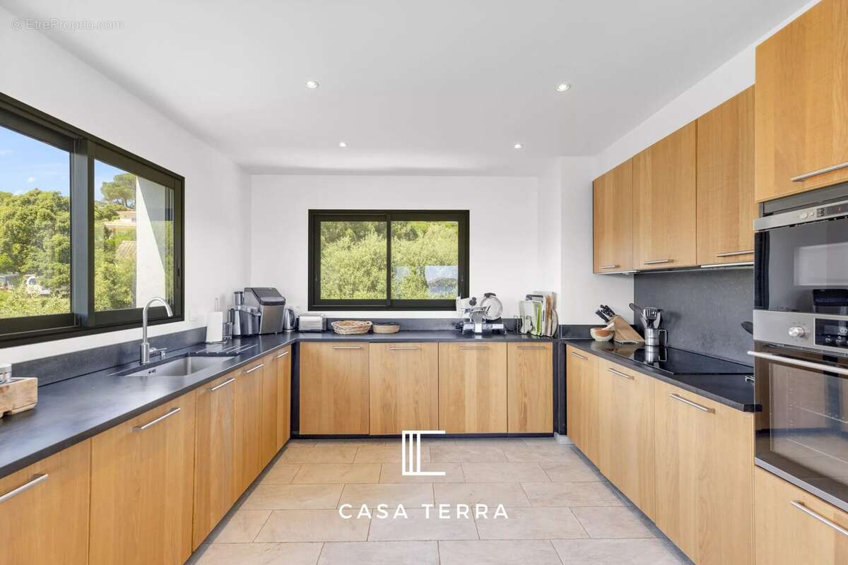 Maison à PORTO-VECCHIO