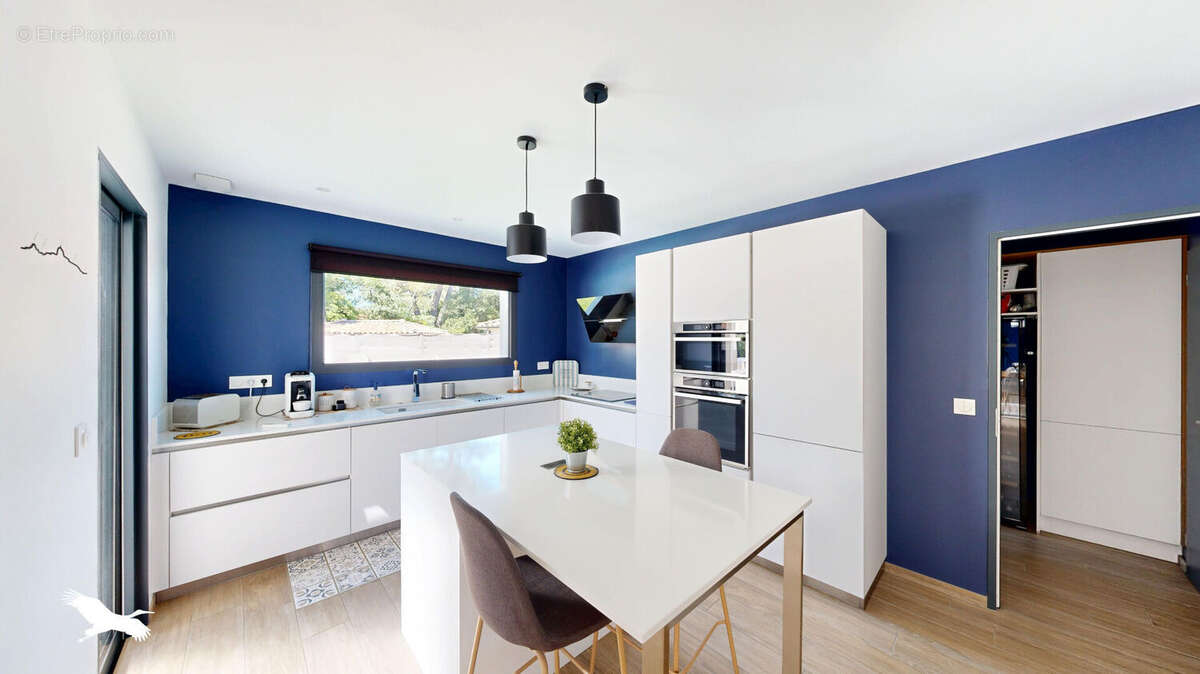 Maison Aubagne 4 pièce(s) 143 m2 - Aubagne - Fenestrelle - Agence spécialisée 9/10/11ème - photo 7
