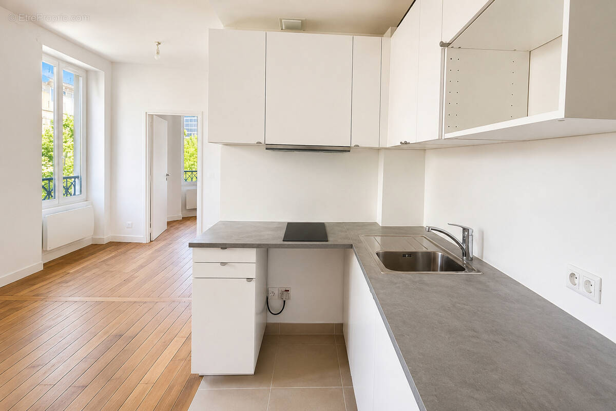 Appartement à PARIS-15E