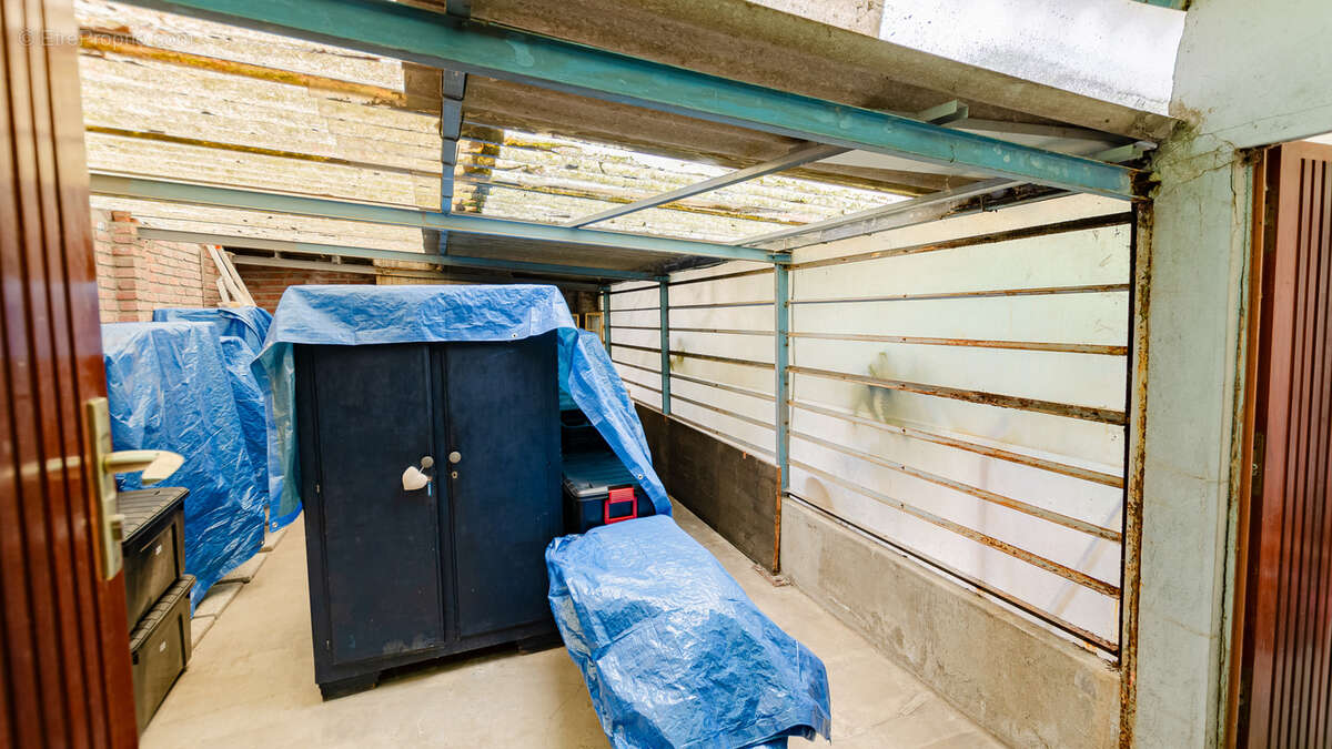 Commerce à PARIS-16E