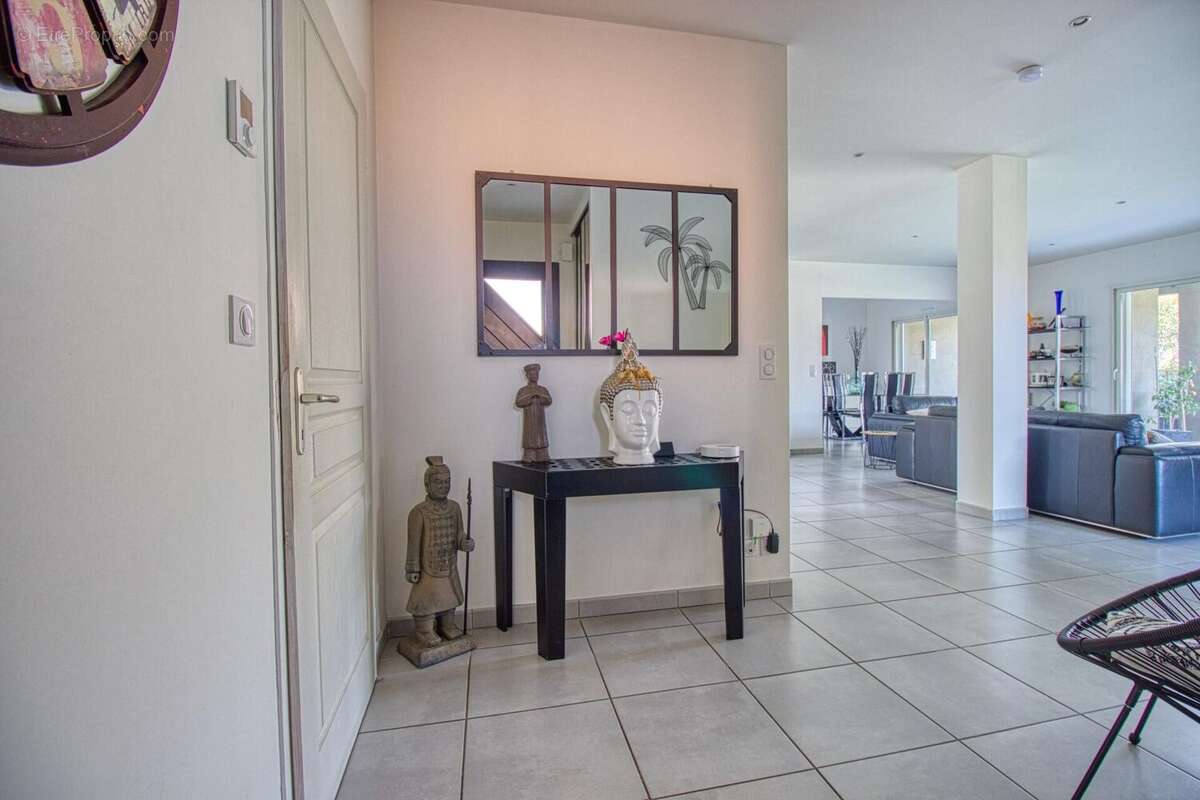 Photo 4 - Maison à LE SEQUESTRE