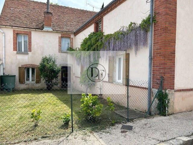 Maison à SAINT-LOUP-DES-VIGNES