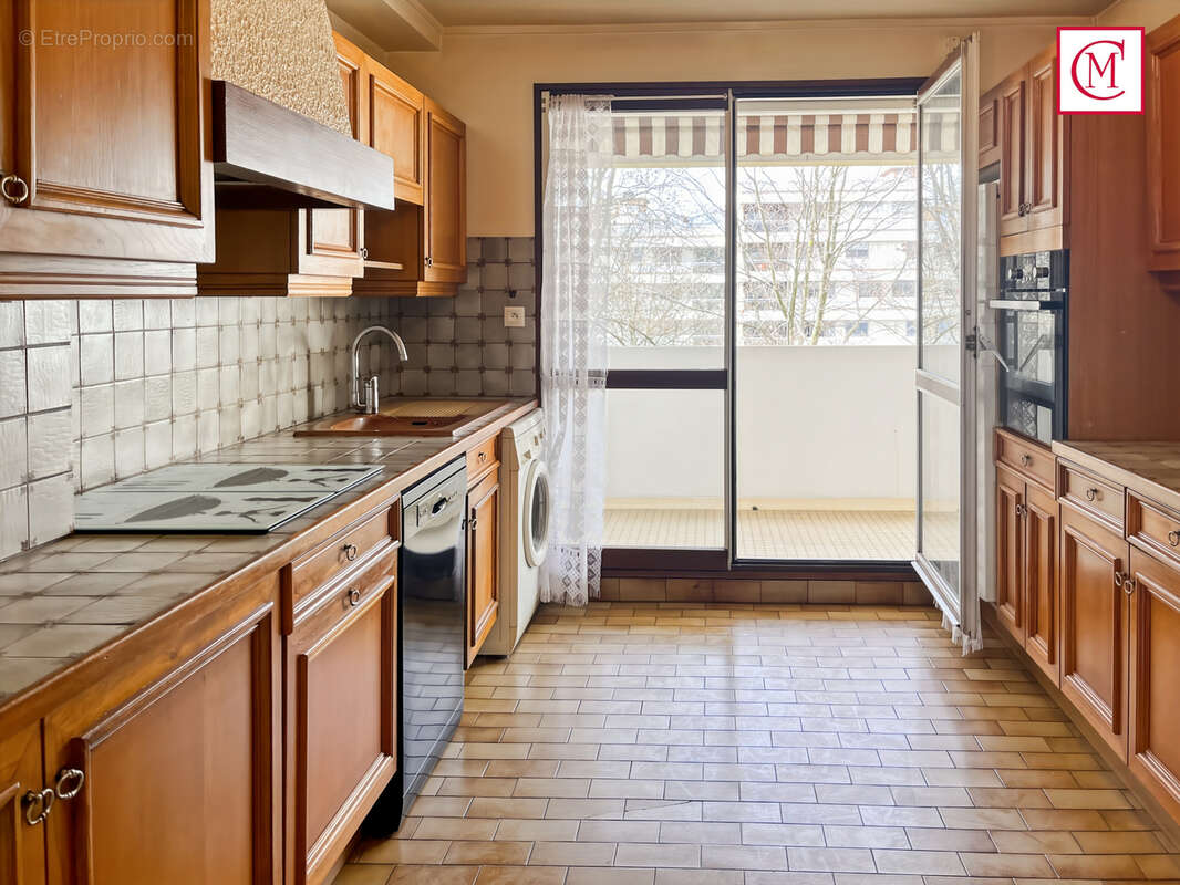 Appartement à MEYLAN