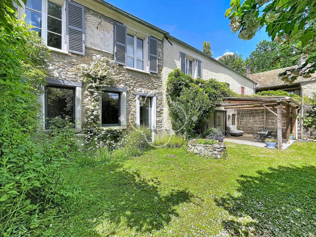 Maison à HARGEVILLE